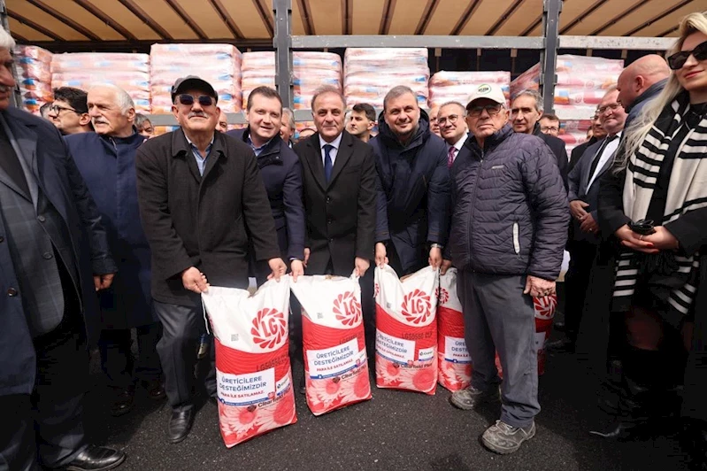 ÇİFTÇİLERİMİZE ÜCRETSİZ TOHUM DESTEĞİ DEVAM EDİYOR