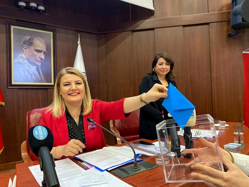 İZMİT BELEDİYESİNİN ENCÜMEN ÜYELERİ BELLİ OLDU