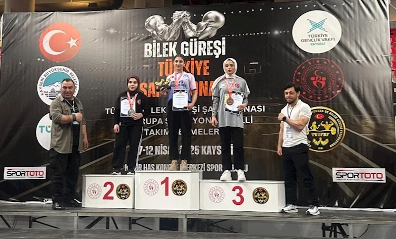BÜYÜKŞEHİR BELEDİYESİ, TÜRKİYE ŞAMPİYONASI’NDAN 17 MADALYA İLE DÖNDÜ